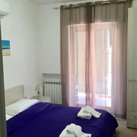 Bed & Breakfast Il Viaggiatore Via Rimini Serapo *