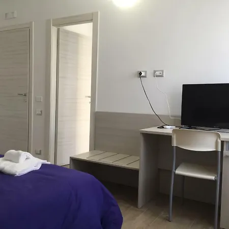 Il Viaggiatore Via Rimini Serapo Gaeta